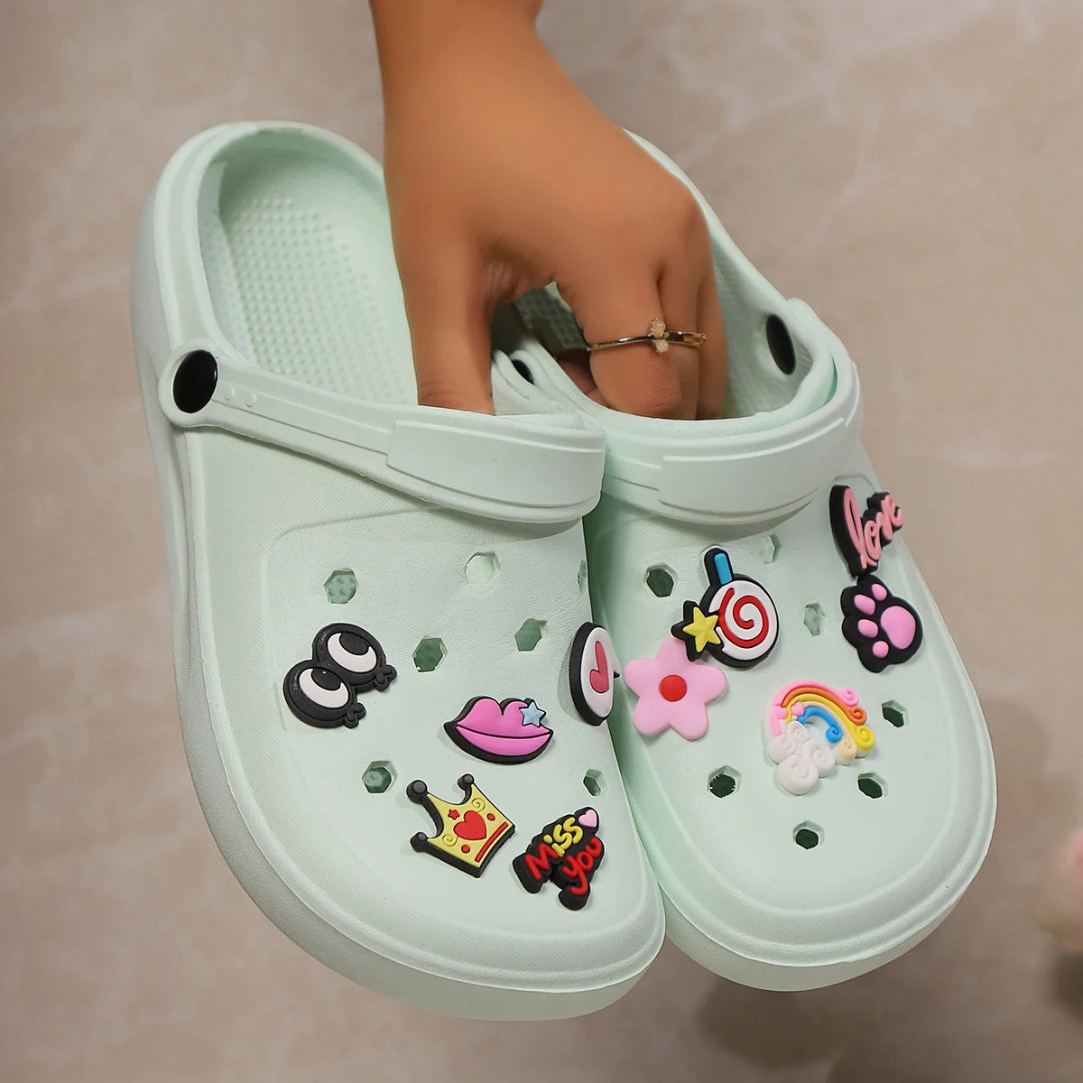 Clogs Platform Slippers Woman Shoes House Summer Sandals Casual Beach Fashion Footwear Indoor